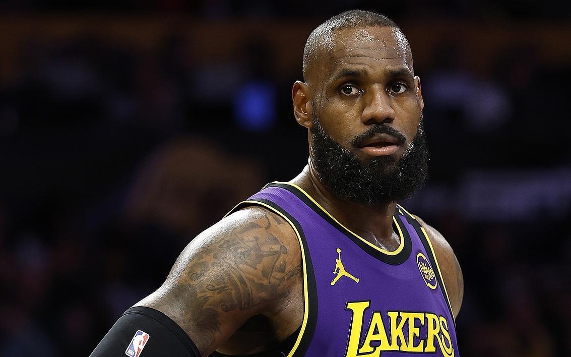 仍然至关重 仍然至关重